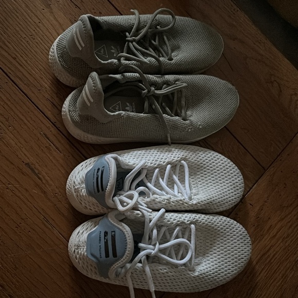 Pharrell Williams blue and gray sneakers - Picture 5 of 7